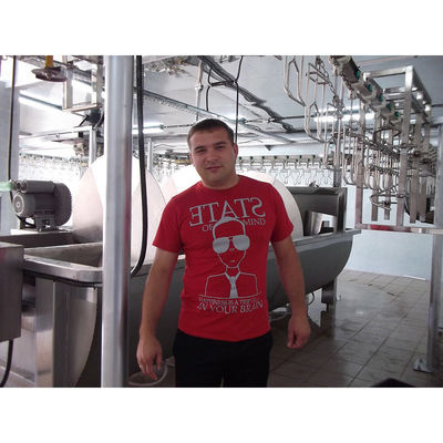Εξοπλισμός σφαγείου κοτόπουλου Halal 200-10000BPH Για εργοστάσιο παραγωγής πουλερικών